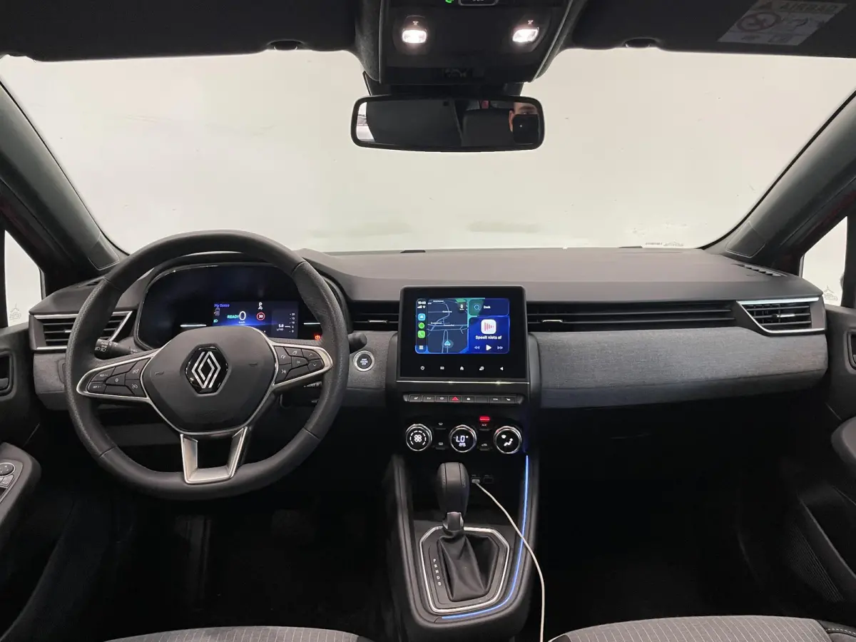 1.6 E-Tech Full Hybrid Aut. 145pk Techno 360 Camera Full LED Matrix Easy Link Digitaal Dashboard Climate Stoelverwarming Stuurverwarming Keyless Privacy Glass 16 inch LM Velgen