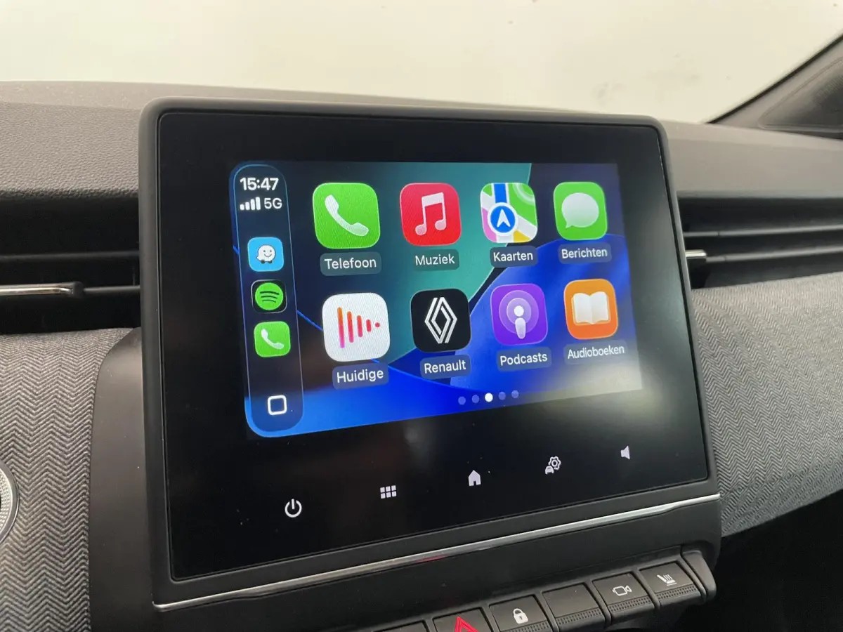 1.6 E-Tech Full Hybrid Aut. 145pk Techno 360 Camera Full LED Matrix Easy Link Digitaal Dashboard Climate Stoelverwarming Stuurverwarming Keyless Privacy Glass 16 inch LM Velgen