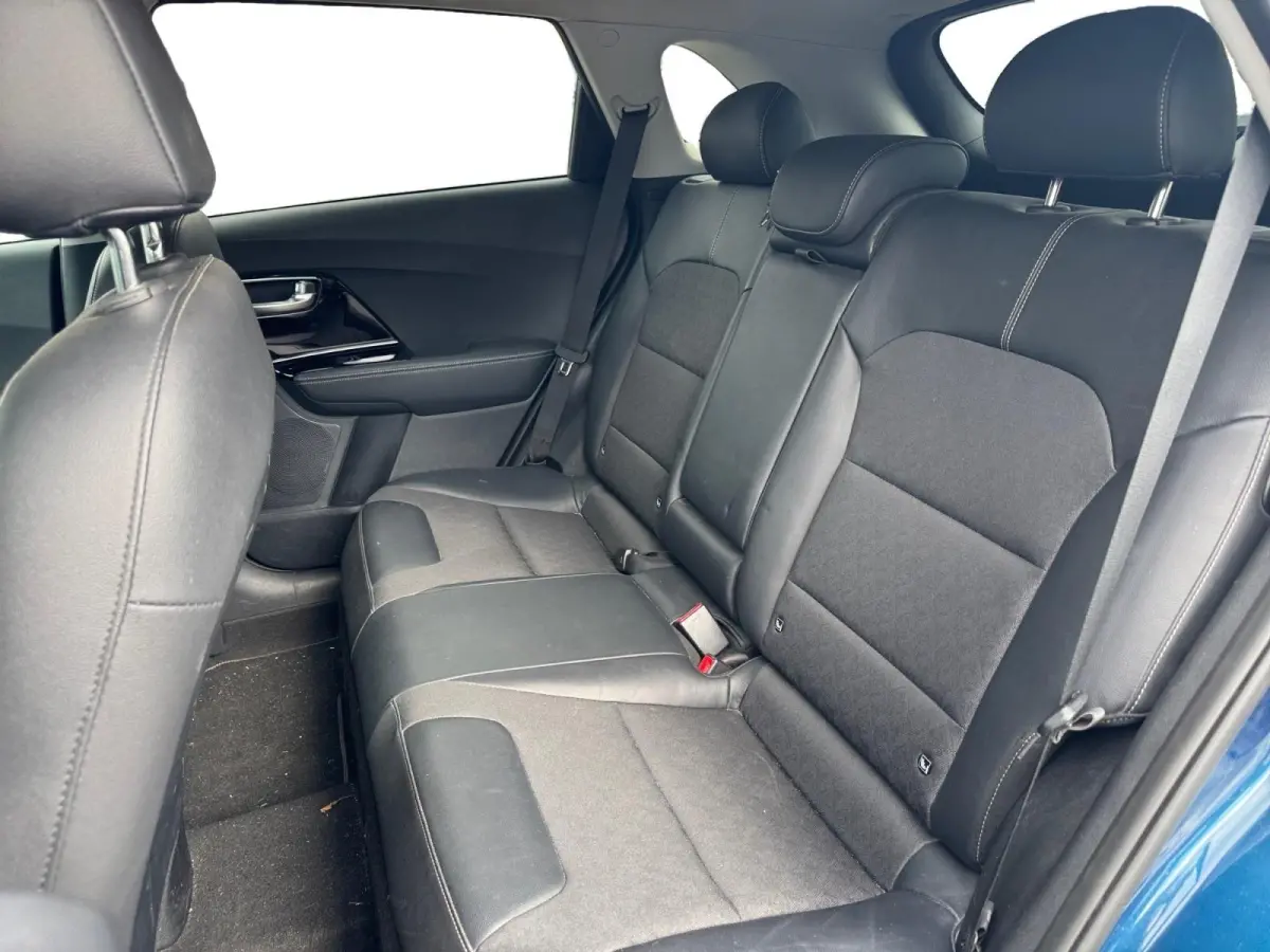 1.6 GDi Hybrid DynamicPlusLine | Navigatie | Climate control | Cruise control | Stoel + Stuur verwarming | All-season
