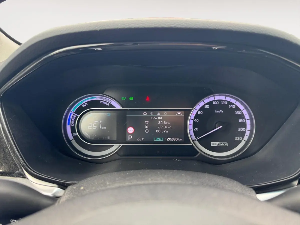 1.6 GDi Hybrid DynamicPlusLine | Navigatie | Climate control | Cruise control | Stoel + Stuur verwarming | All-season