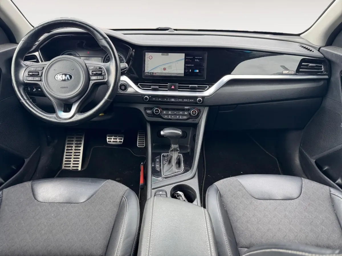 1.6 GDi Hybrid DynamicPlusLine | Navigatie | Climate control | Cruise control | Stoel + Stuur verwarming | All-season