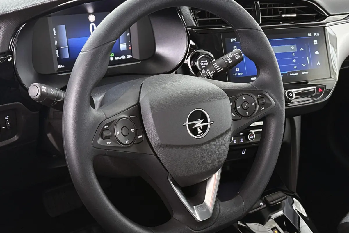 Electric Long Range Edition 51 kWh Achteruitrijcamera Apple CarPlay Parkeersensoren Voor en Achter