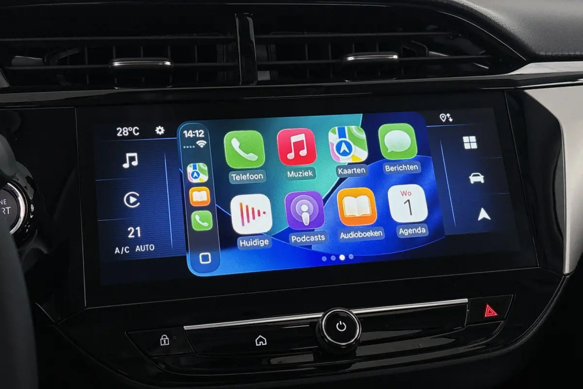 Electric Long Range Edition 51 kWh Achteruitrijcamera Apple CarPlay Parkeersensoren Voor en Achter