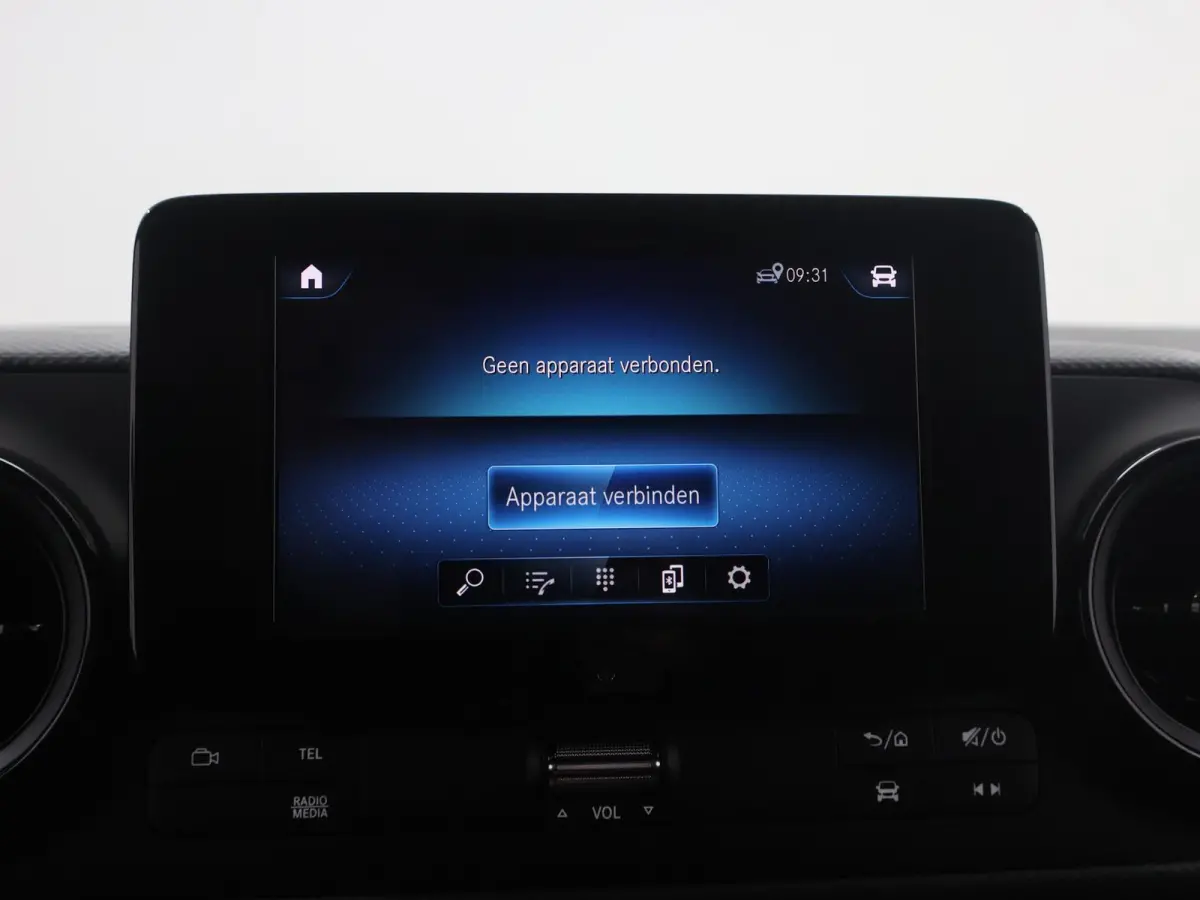 51kW L1 PRO | Navigatie | Parkeercamera | Cruise Control | Stoelverwarming | Certified