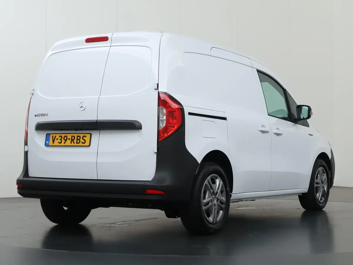51kW L1 PRO | Navigatie | Parkeercamera | Cruise Control | Stoelverwarming | Certified