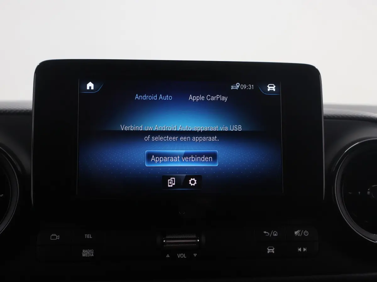 51kW L1 PRO | Navigatie | Parkeercamera | Cruise Control | Stoelverwarming | Certified