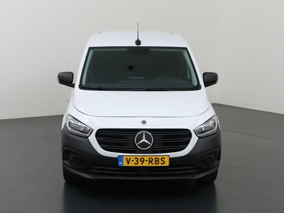 51kW L1 PRO | Navigatie | Parkeercamera | Cruise Control | Stoelverwarming | Certified