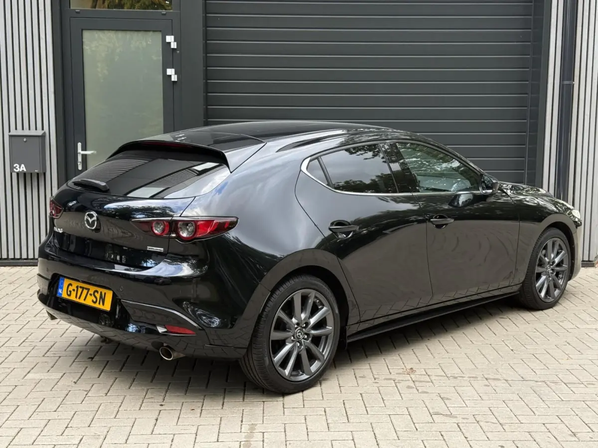 2.0 e-SkyActiv-G M Hybrid 122 Luxury l Carplay Leer