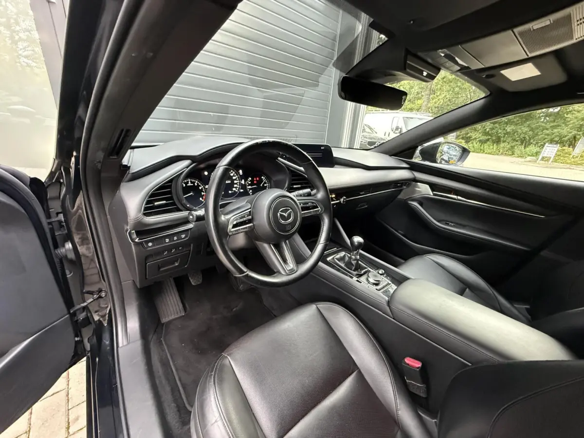 2.0 e-SkyActiv-G M Hybrid 122 Luxury l Carplay Leer