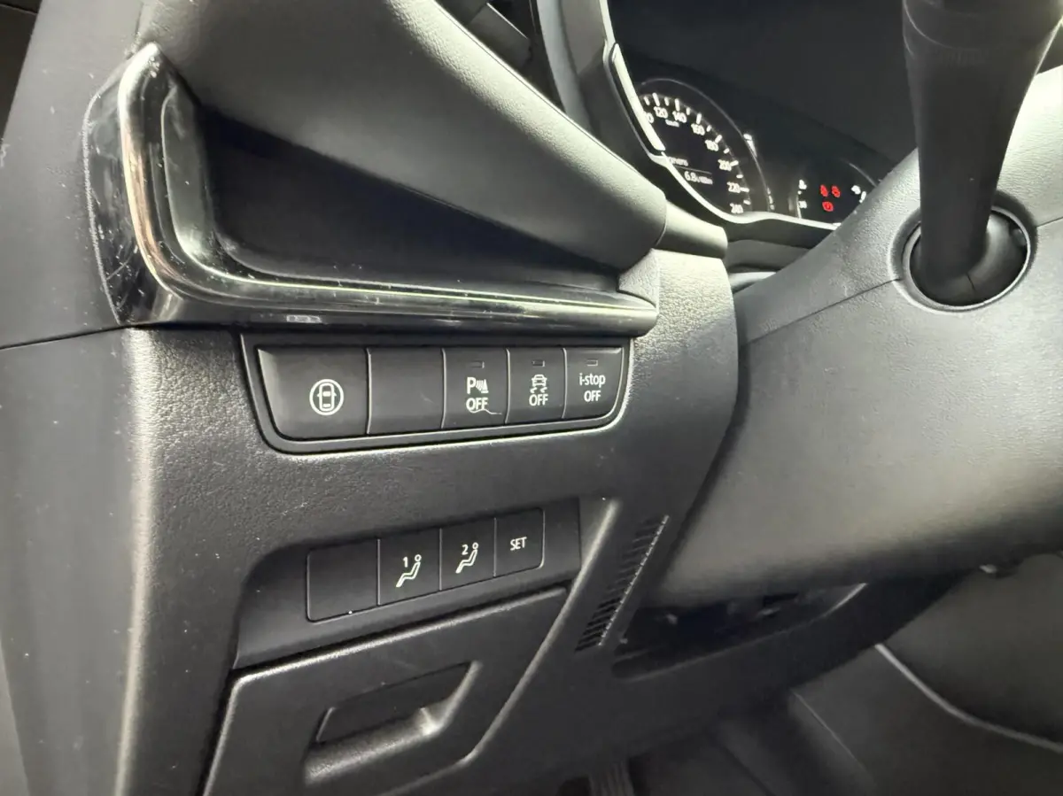 2.0 e-SkyActiv-G M Hybrid 122 Luxury l Carplay Leer