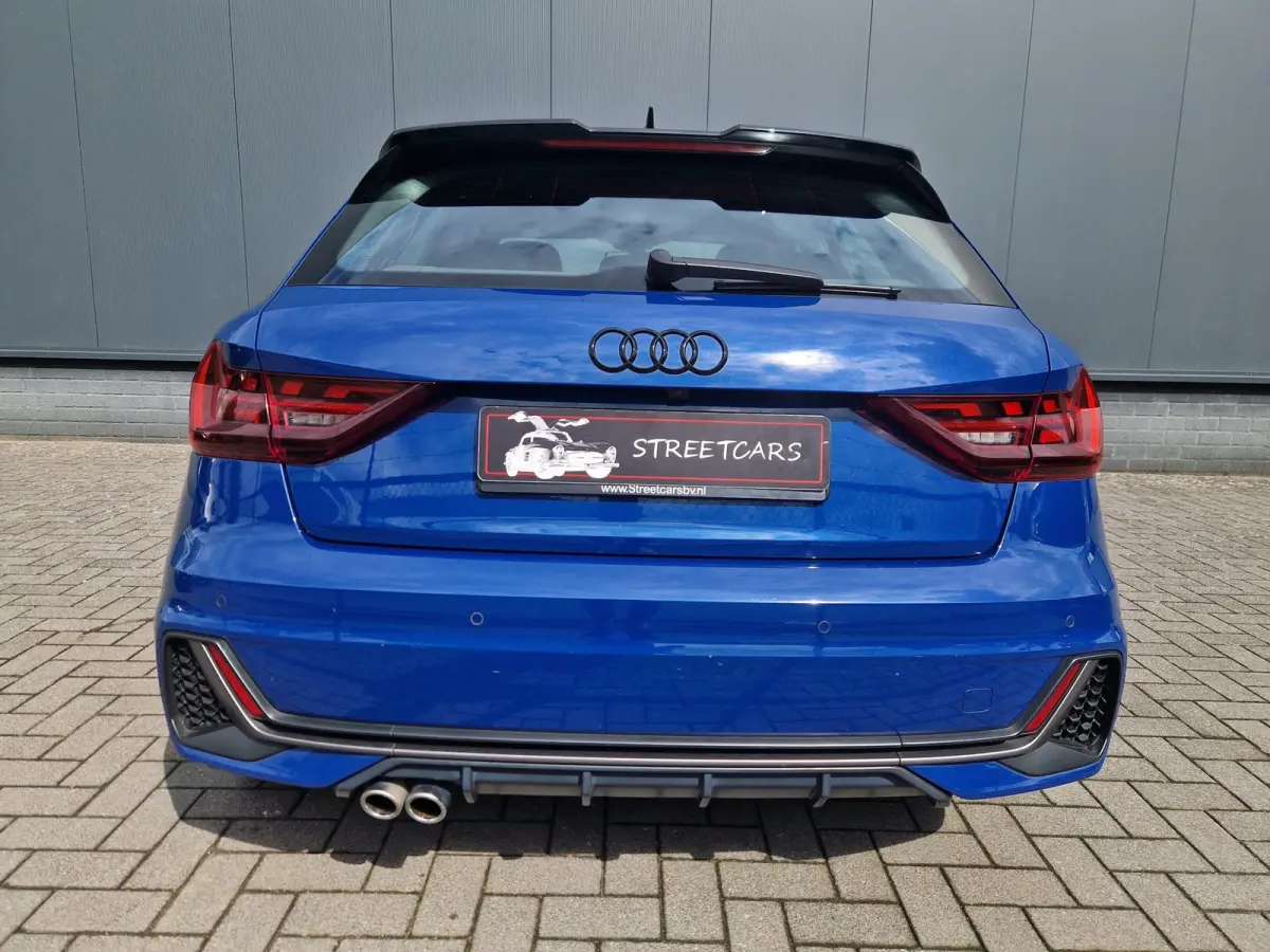 40 TFSI 207PK 3x S-Line /Matrix /Keyless /Ascari Blue