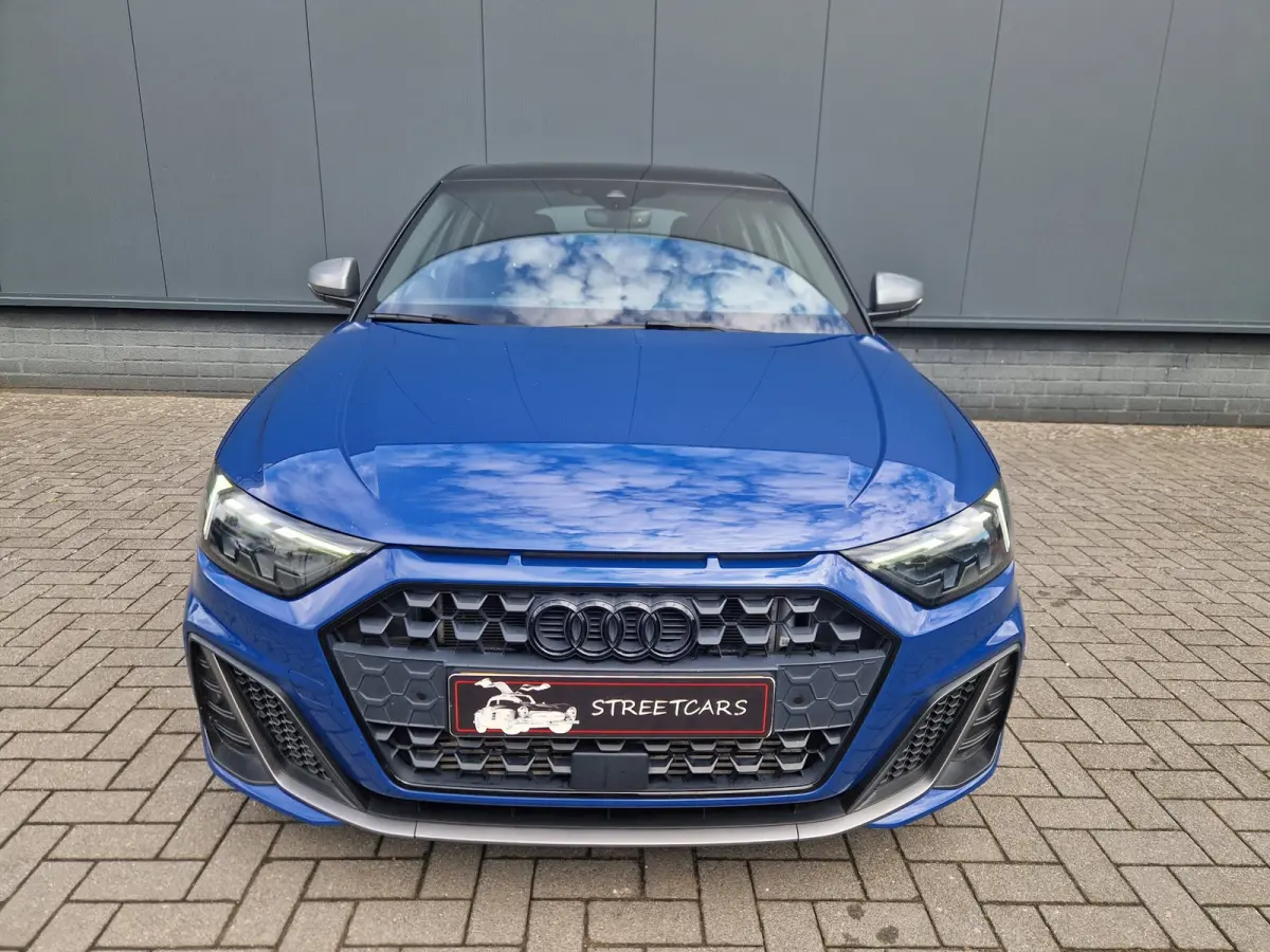 40 TFSI 207PK 3x S-Line /Matrix /Keyless /Ascari Blue