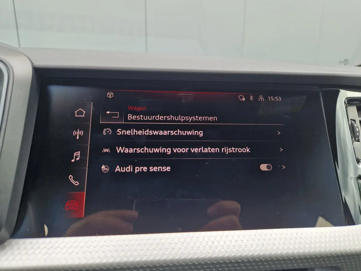 40 TFSI 207PK 3x S-Line /Matrix /Keyless /Ascari Blue
