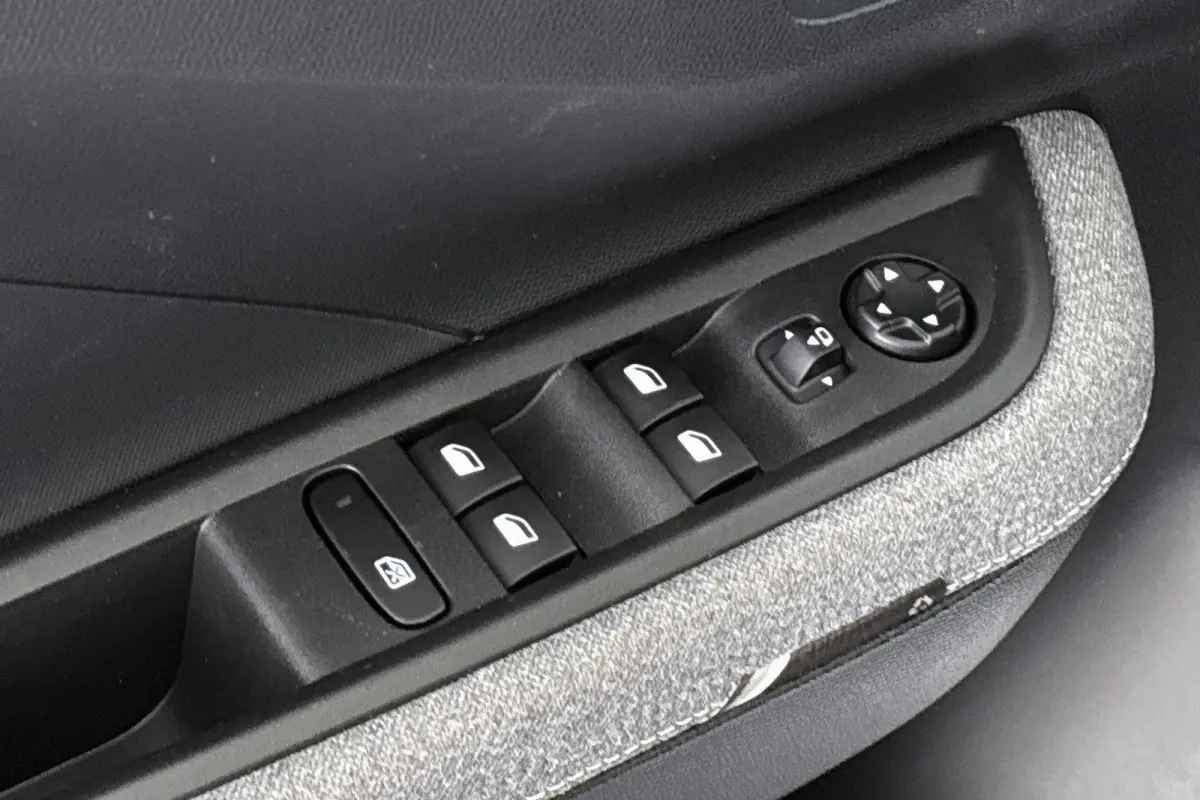 1.2 Turbo Hybrid GS Stoel-Stuur-Voorruitverwarming Keyless