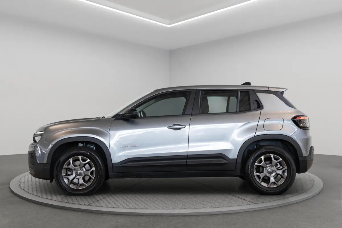 1.2 e-Hybrid Longitude | Navigatie | Adaptive Cruise Controle | Apple Carplay & Android Auto | Parkeersensoren | Lichtmetalen velgen |