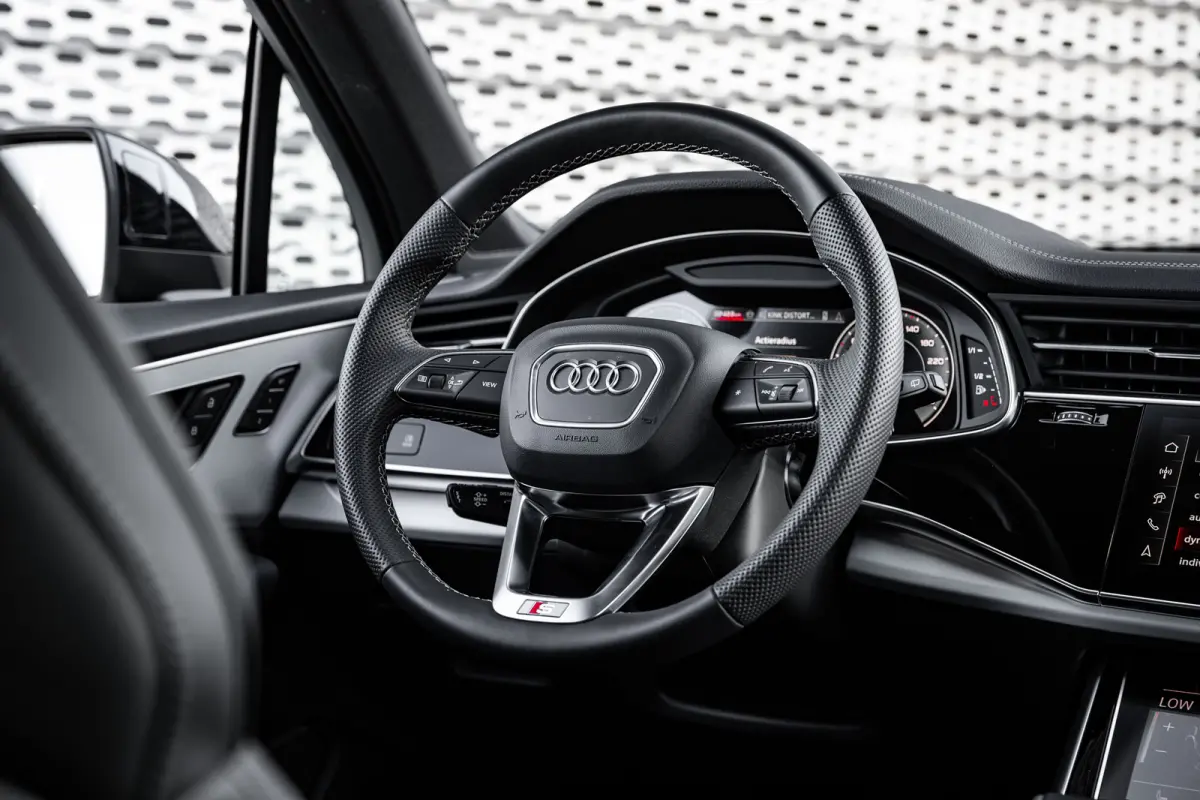 TFSI-e Quattro Pro Line S | Vierwielsturing | Panoramadak | Advanced onderstel |  HUD | Remote park |