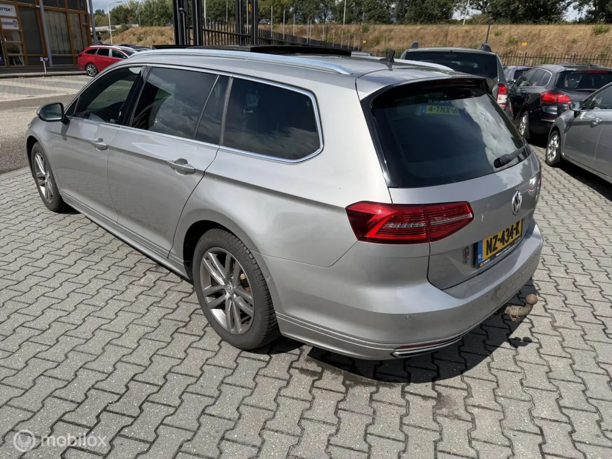 1.6 TDI Highline Business R