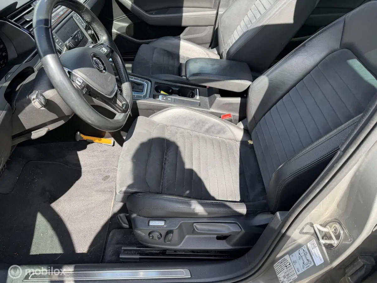 1.6 TDI Highline Business R