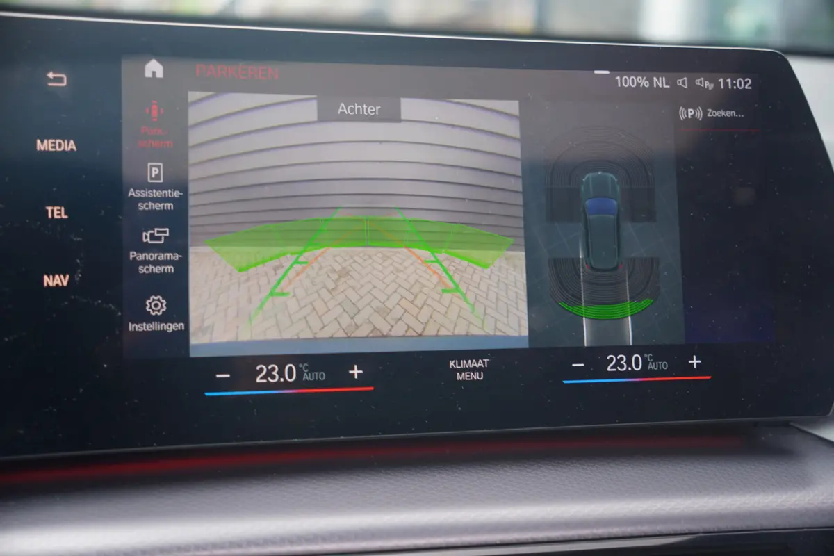 xDrive25e - M SPORT - PANODAK - LEDER - CARPLAY - KEYLESS - CAMERA -