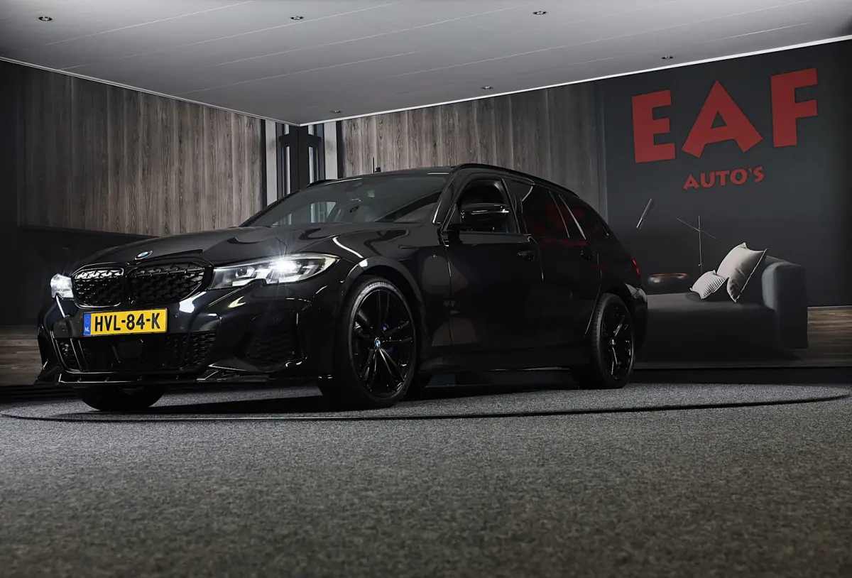 M340i xDrive Business Edition Plus / AUT / HK / Acc / Lane Assist / Dode Hoek / Open Pano / Led / Pdc / 19 Inc