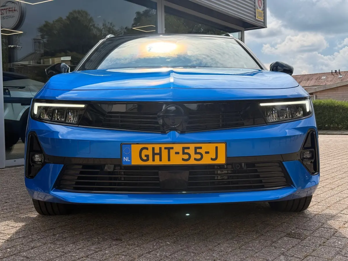 1.6 Turbo Plug In Hybrid GS l Technologie-pakket l LED l Carplay