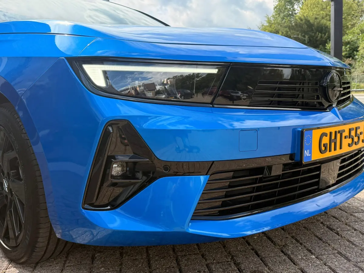 1.6 Turbo Plug In Hybrid GS l Technologie-pakket l LED l Carplay