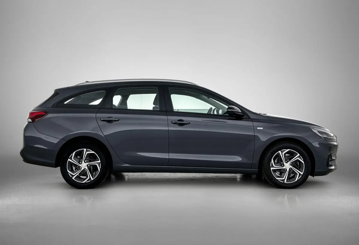 1.0 120pk MHEV Comfort Smart | Navigatie | Climate Control | Cruise Control | Camera | LED | 16"LMV | Apple Carplay/Android Auto |