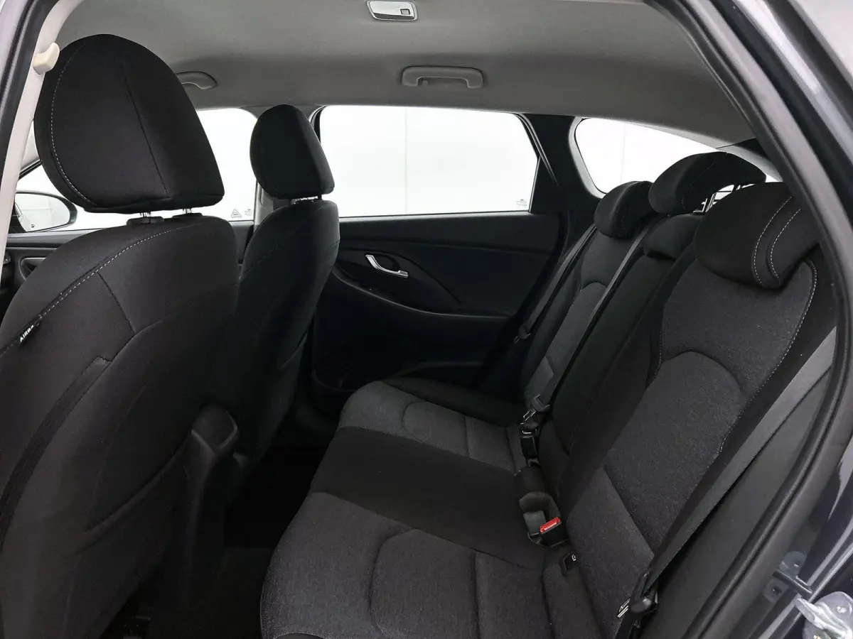 1.0 120pk MHEV Comfort Smart | Navigatie | Climate Control | Cruise Control | Camera | LED | 16"LMV | Apple Carplay/Android Auto |