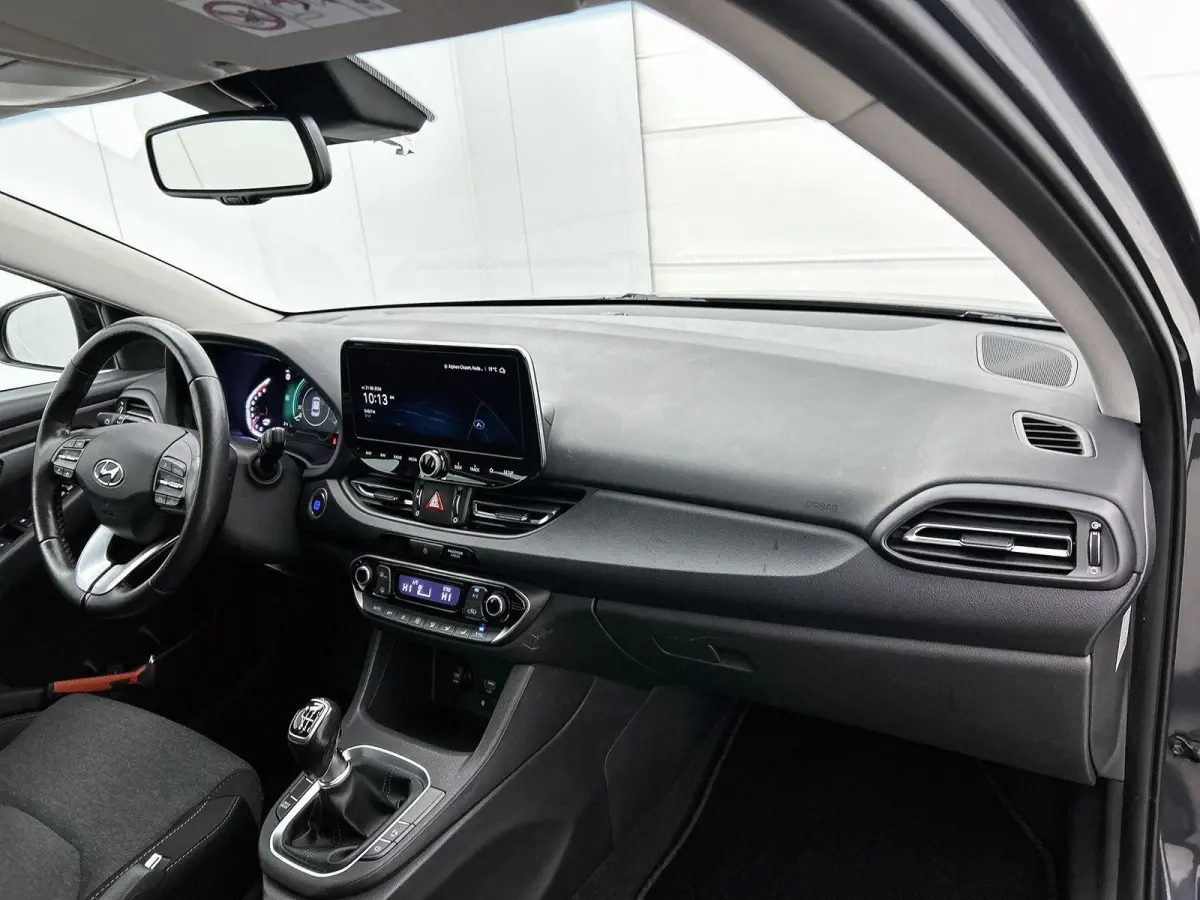 1.0 120pk MHEV Comfort Smart | Navigatie | Climate Control | Cruise Control | Camera | LED | 16"LMV | Apple Carplay/Android Auto |