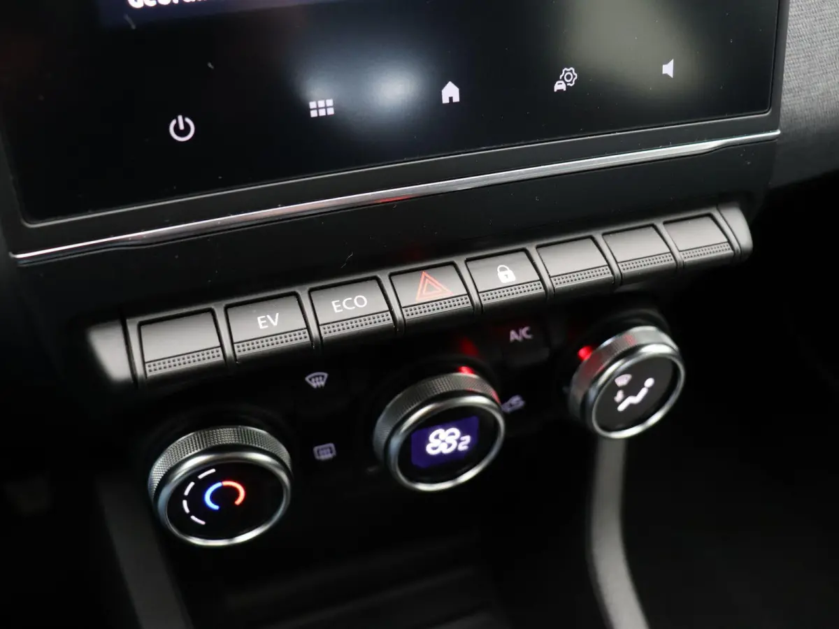 E-Tech Full Hybrid 145pk evolution | Airco | Parkeersensoren achter | Cruise control |