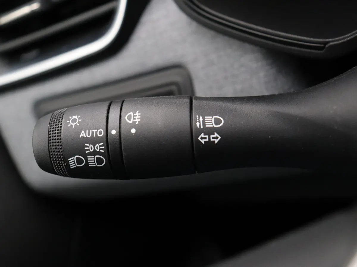 E-Tech Full Hybrid 145pk evolution | Airco | Parkeersensoren achter | Cruise control |