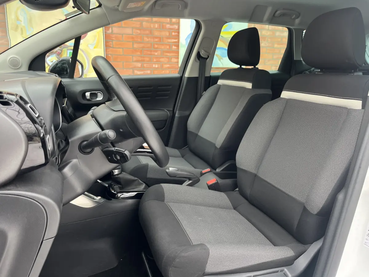 PureTech 130 Plus Automaat | Carplay/Android Auto | Parkeersensoren achter | Climate Control | Cruise Control |