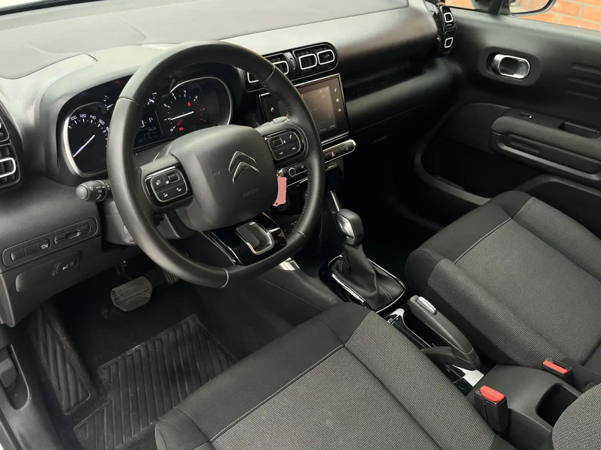 PureTech 130 Plus Automaat | Carplay/Android Auto | Parkeersensoren achter | Climate Control | Cruise Control |
