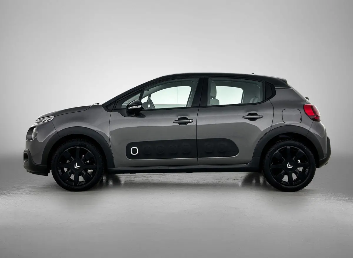 1.2 110pk Shine | 1ste eigenaar | Apple Carplay/Android Auto | Armsteun | LED | Climate Control | Cruise Control | 17"LMV | Isofix | Two-Tone | Parkeersensoren |