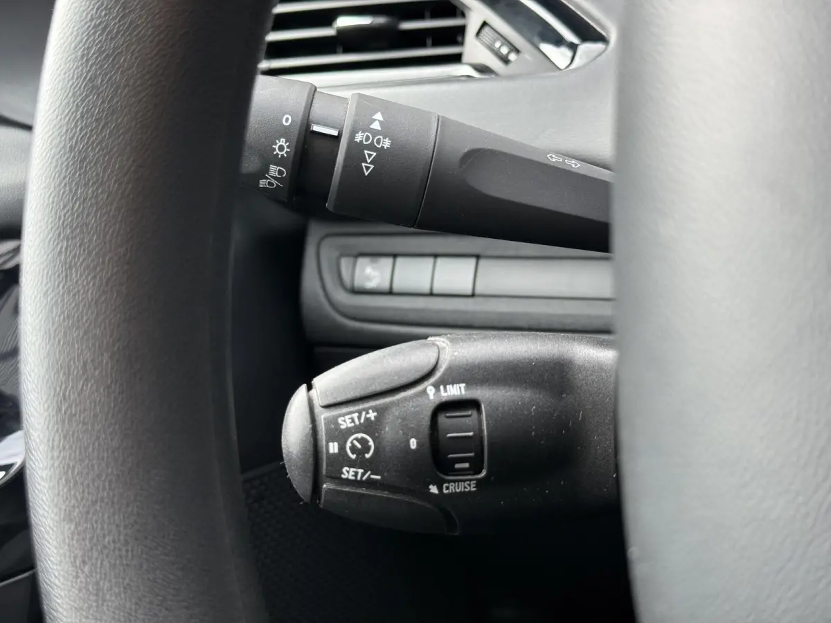1.2 PureTech Blue Lion 2e Eigenaar|Navi|Carplay|Airco|Cruise|PDC|N.A.P|APK tot 05-2027