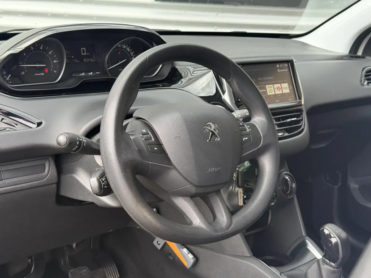 1.2 PureTech Blue Lion 2e Eigenaar|Navi|Carplay|Airco|Cruise|PDC|N.A.P|APK tot 05-2027