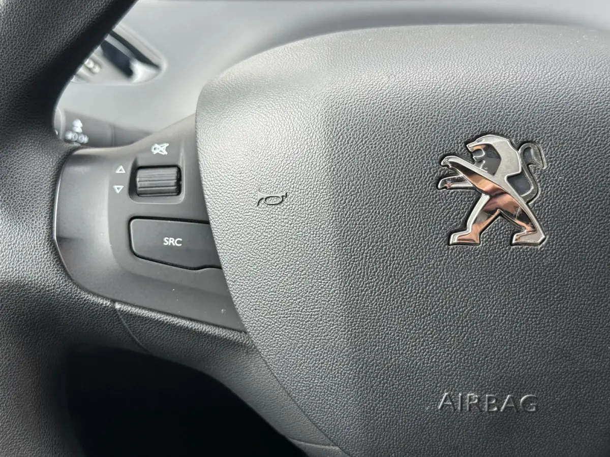 1.2 PureTech Blue Lion 2e Eigenaar|Navi|Carplay|Airco|Cruise|PDC|N.A.P|APK tot 05-2027