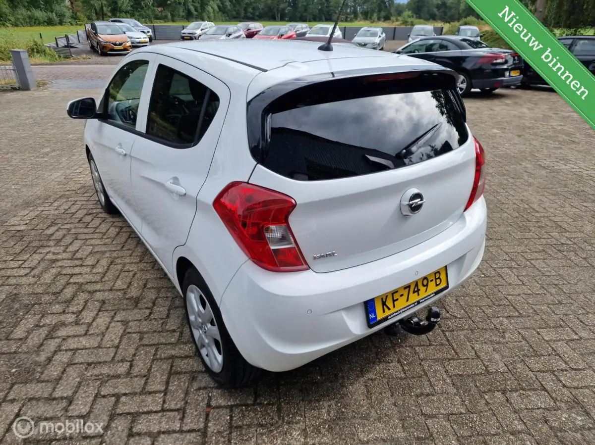 1.0 ecoFLEX Edition met zeer zeer lage km stand