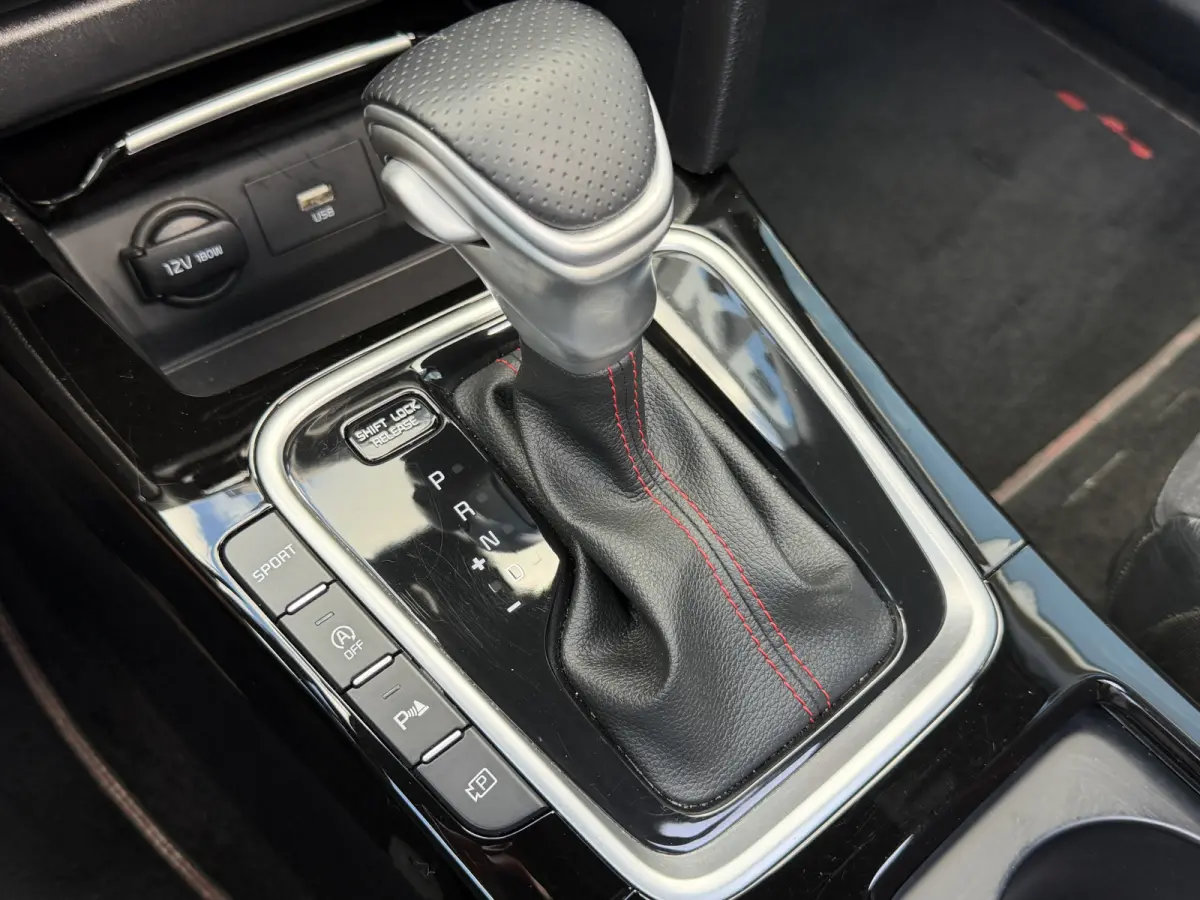 1.6 T-GDi GT JBL | Schuifdak | Winterpakket