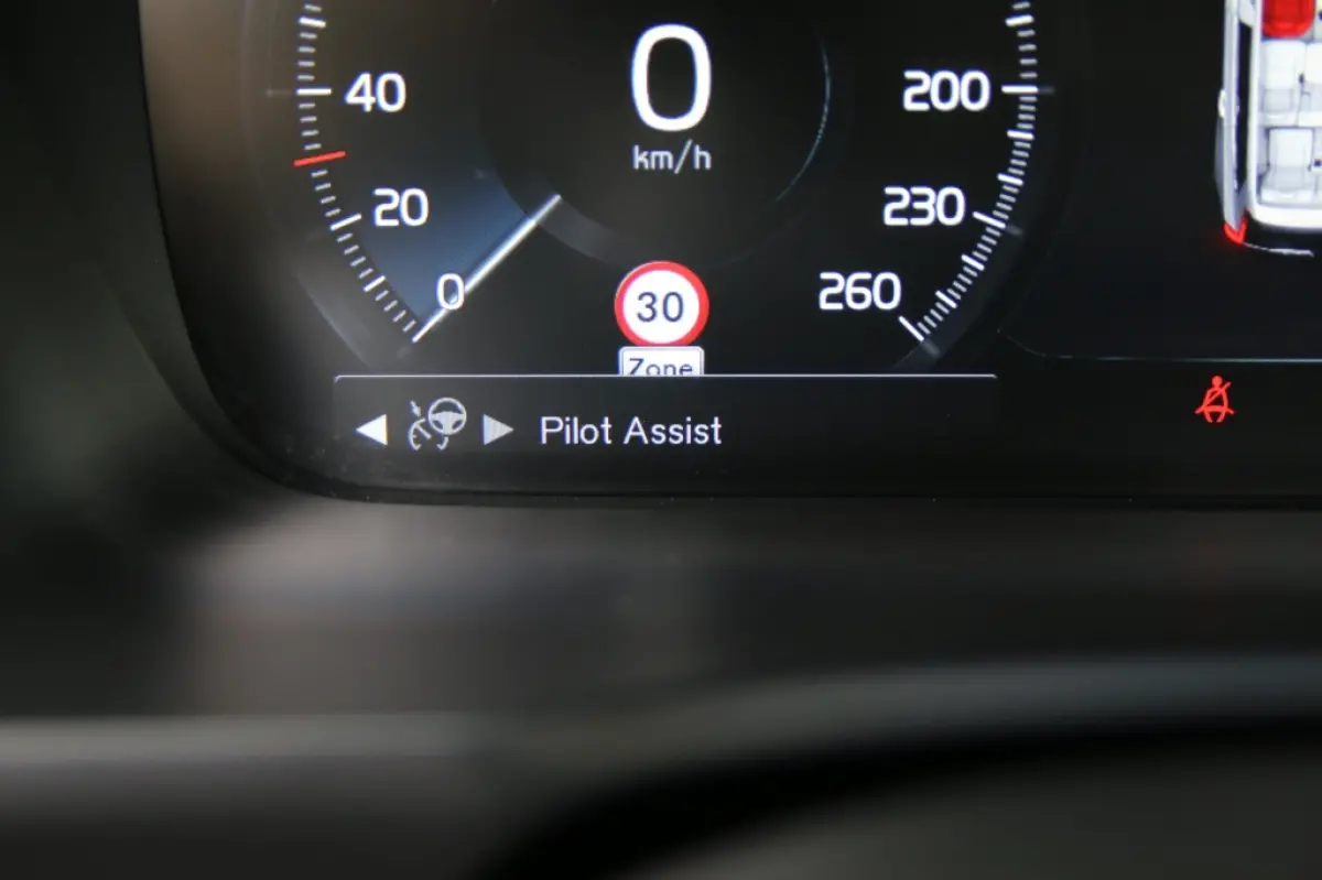 2.0 T5 AWD Inscript. | Massage stoelen | Pilot assist | Apple carplay | camera achter