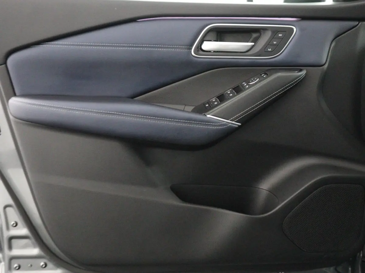 1.3 MHEV Xtronic Tekna Plus | Lederen Bekl. | Panoramadak | BOSE Audio |