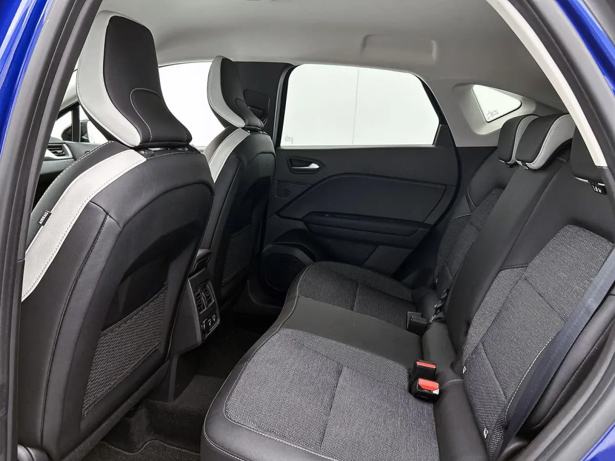 1.0 TCe 90 techno 91 PK | Airco | Navigatie | Cruise Control | Achteruitrijcamera | Trekhaak |