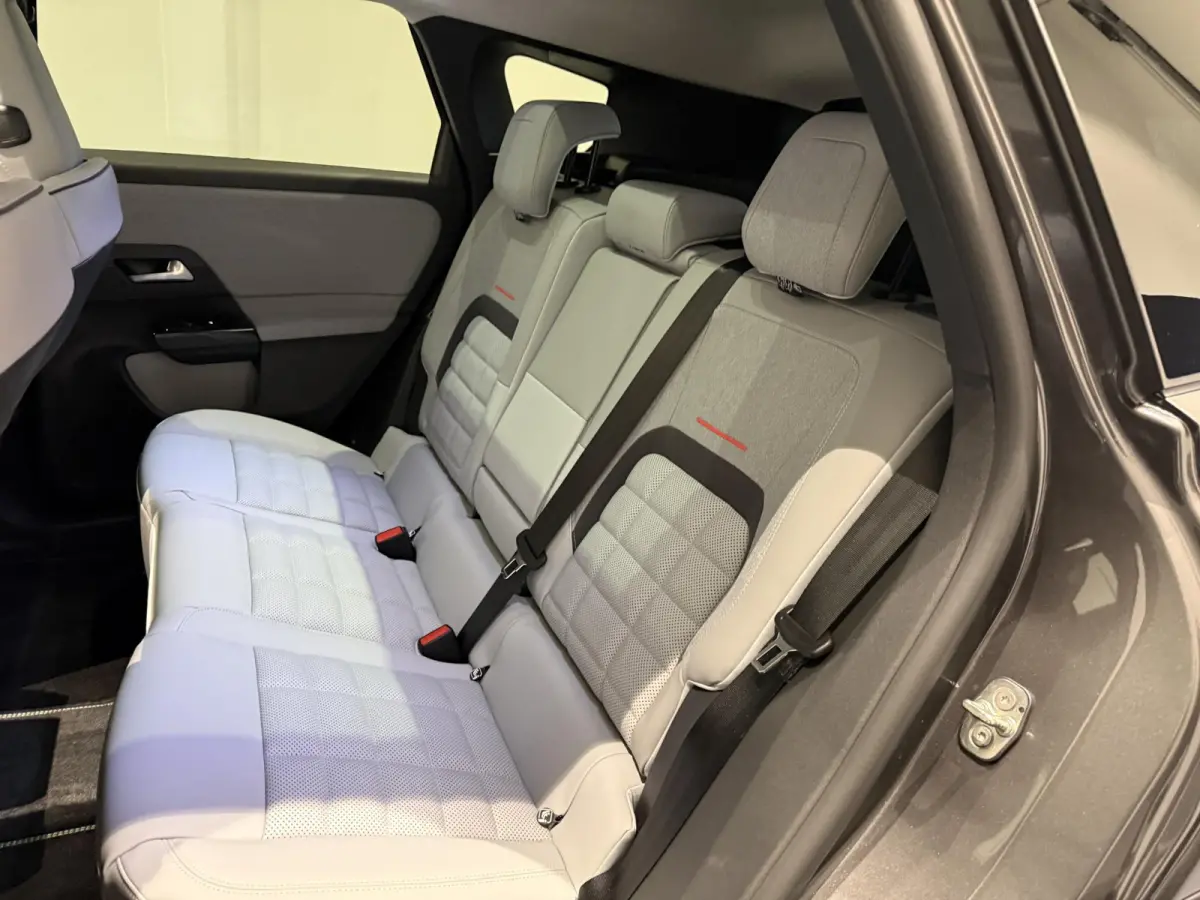 Max Comfort Range 74 kWh l MASSAGE FUNCTIE l ELEKT. STOELEN l STOELVERWARMING l DEMO MODEL!!!!