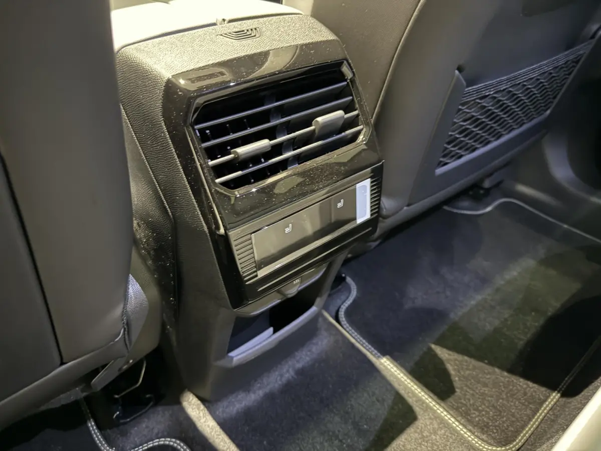 Max Comfort Range 74 kWh l MASSAGE FUNCTIE l ELEKT. STOELEN l STOELVERWARMING l DEMO MODEL!!!!