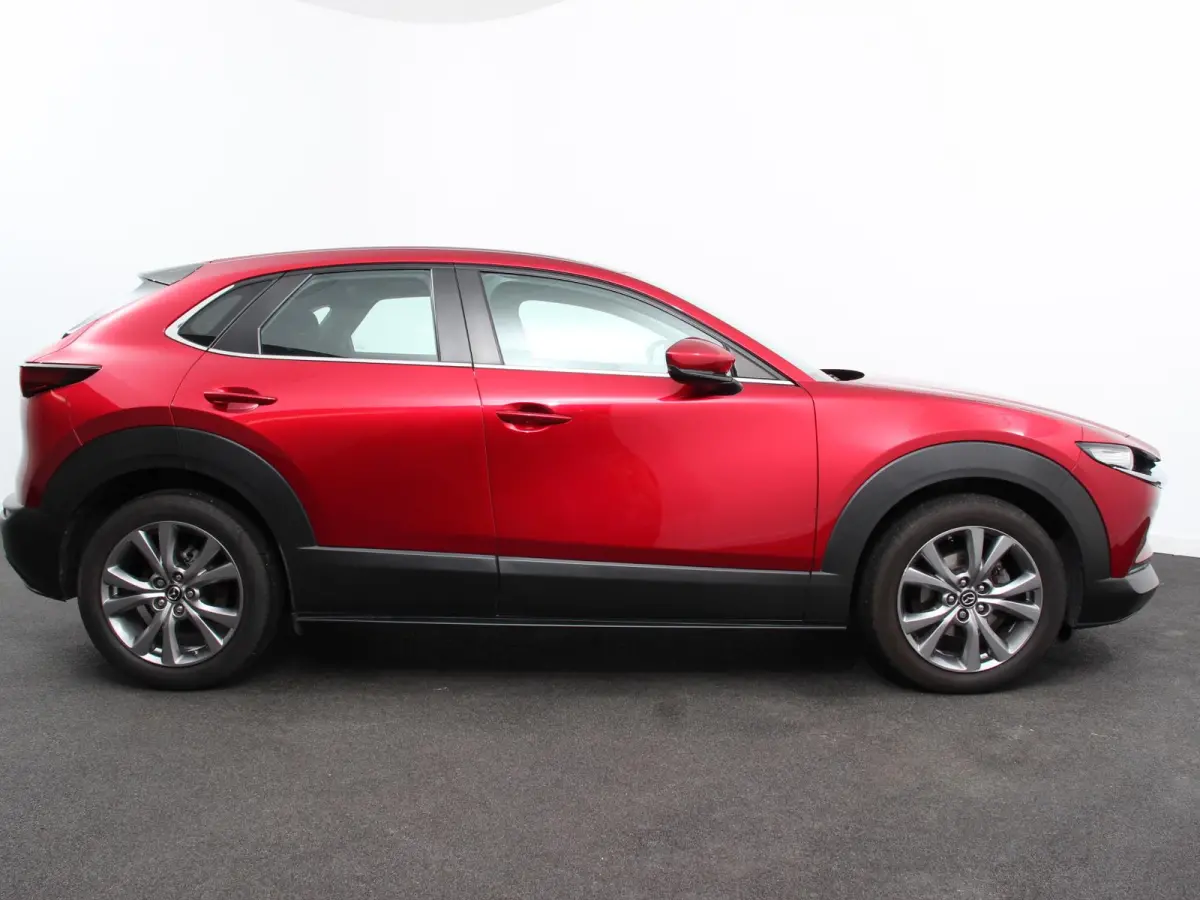 2.0 e-SkyActiv-X 180pk M Hybrid Comfort Navigatie Climate Control Trekhaak Cruise Control Adaptive Lichtmetalen velgen Camera Parkeer sensoren Led Dab