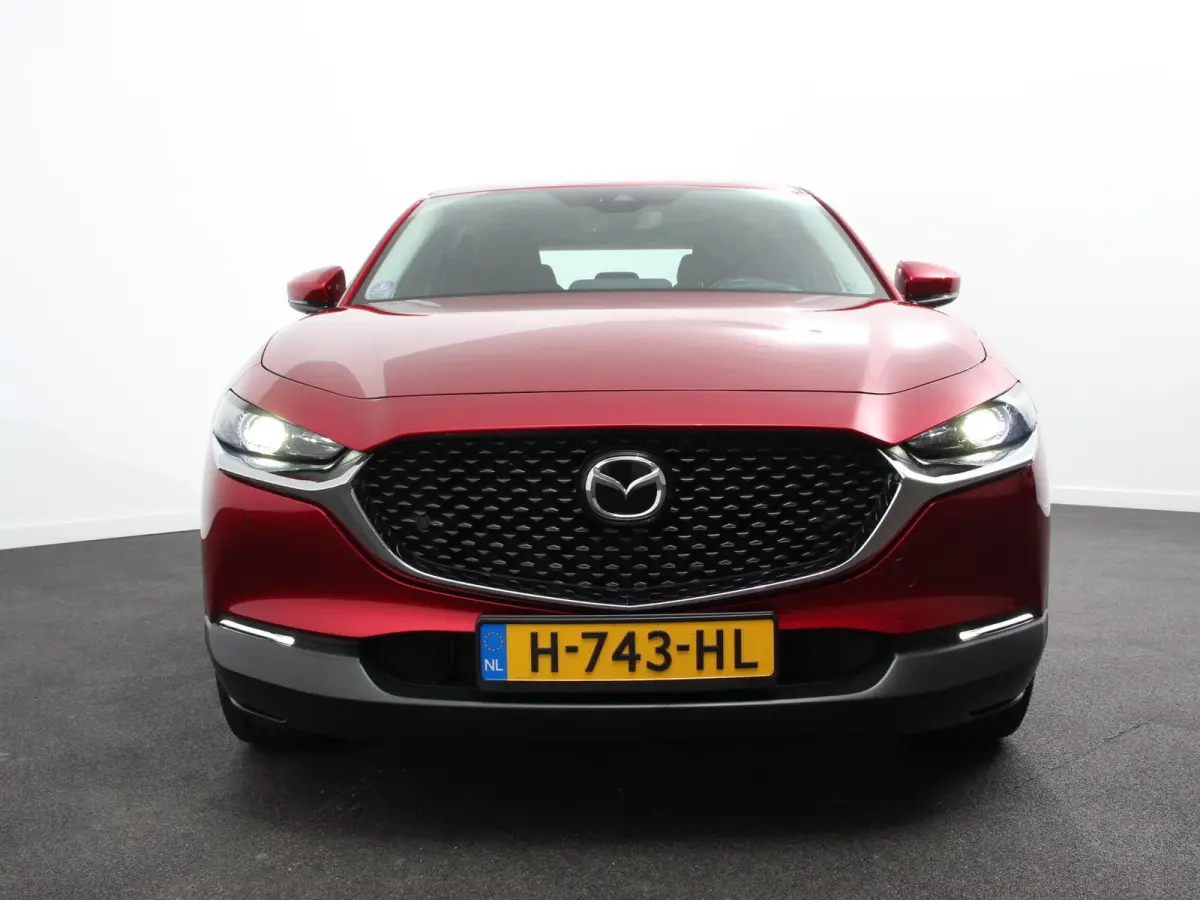 2.0 e-SkyActiv-X 180pk M Hybrid Comfort Navigatie Climate Control Trekhaak Cruise Control Adaptive Lichtmetalen velgen Camera Parkeer sensoren Led Dab
