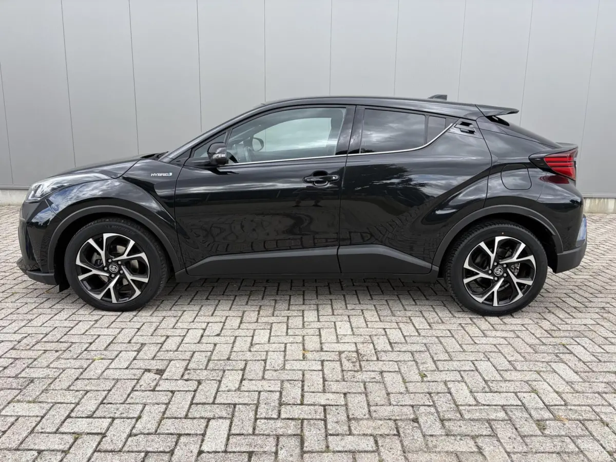 2.0 Hybrid First Edition Dealer OH|Carplay|Facelift|Camera|Keyless|ACC