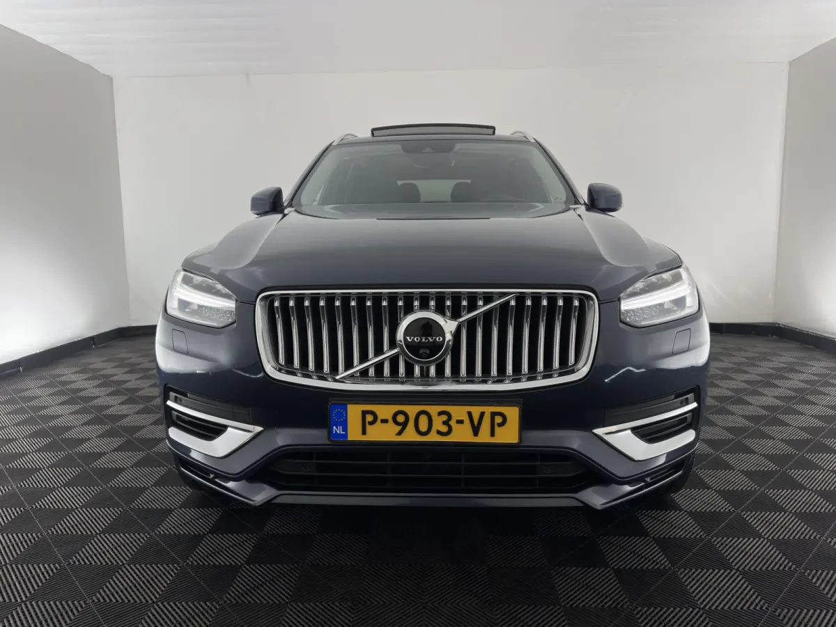 2.0 T8 Recharge AWD Inscription ExclusiveV [7-Pers.] (Plug-in) Aut. *PANO | HEAD-UP | LEATHER | FULL-LED | BOWERS&WILKINS | MEMORY-PACK | HEATED-SPORTSEATS | BLIND-SPOT | DIGI-COCKPIT | NAVI