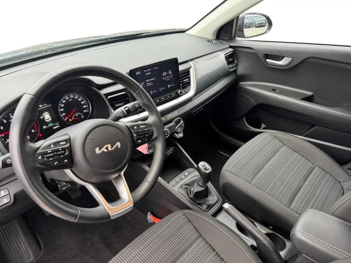 1.0T MHEV DynamicLine | Airco | Camera | Cruise Control | LM Velgen | Apple Carplay & Android Auto |