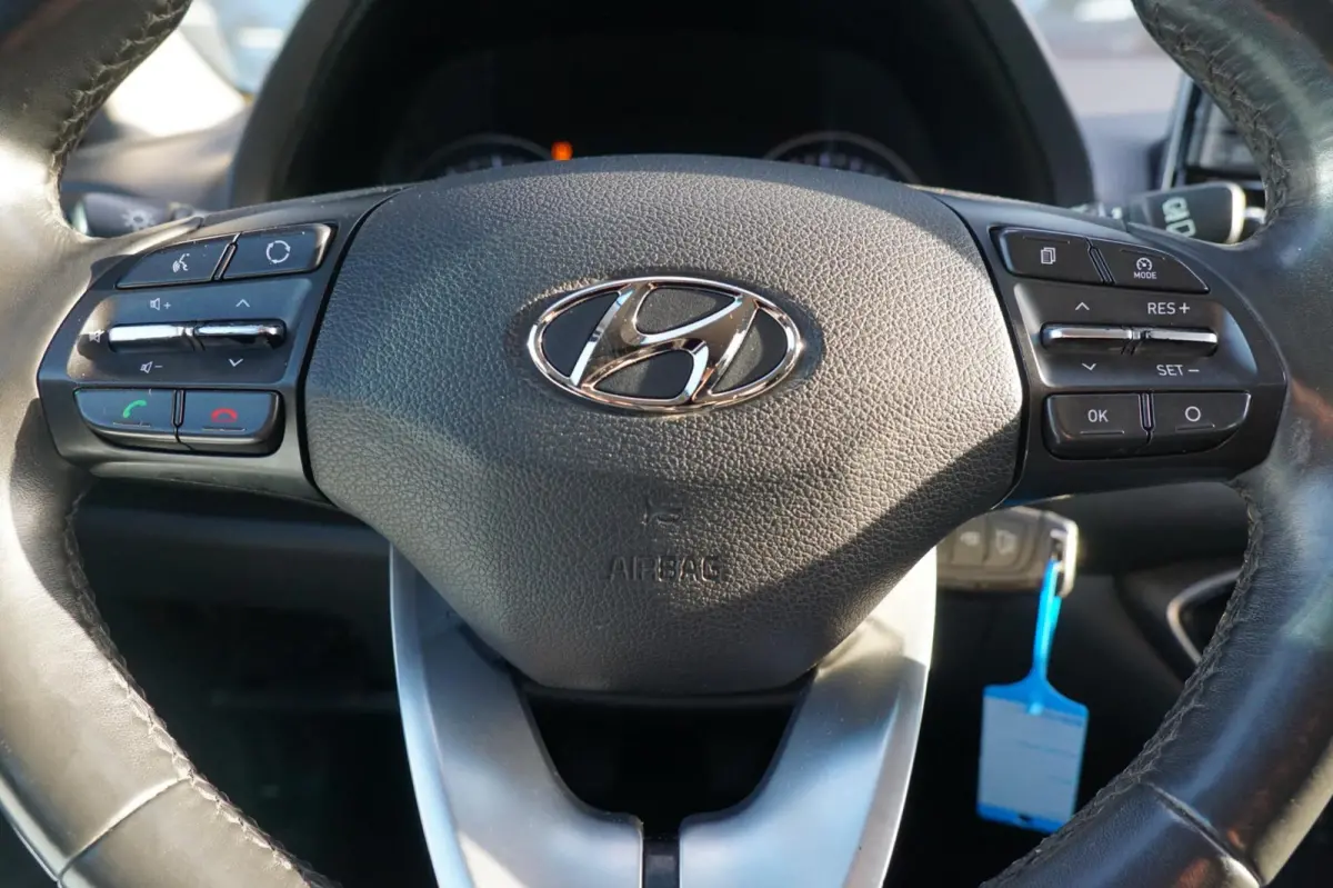 1.0 T-GDI First Edition - Polar White - Carplay/Camera/Cruise